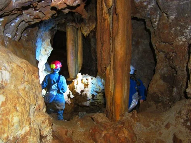 Cueva de las Majadillas