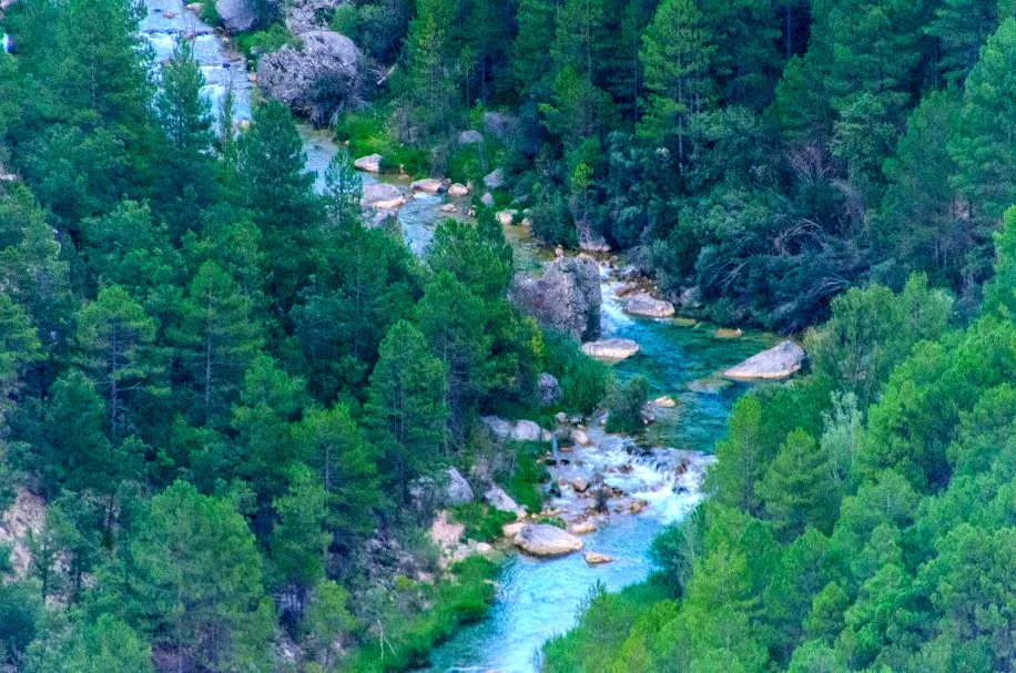 Uniendo Territorios: La Cuenca del Guadiela y el Alto Tajo 1 rio tajo profundo